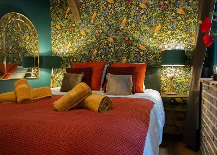 La Canopée D'honfleur, Place Sainte-catherine Honfleur